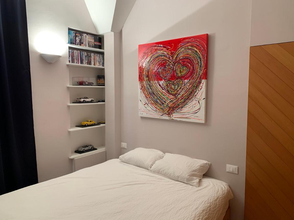 Very Central Suite Apartment With 1Bedroom Next To The Underground Train Station Monaco And 6Min From Casino Place エクステリア 写真