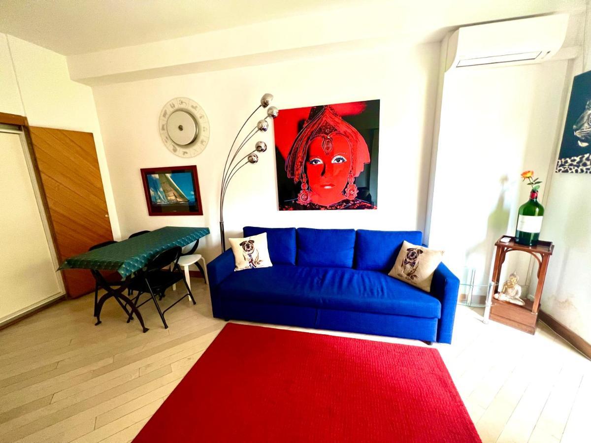 Very Central Suite Apartment With 1Bedroom Next To The Underground Train Station Monaco And 6Min From Casino Place エクステリア 写真